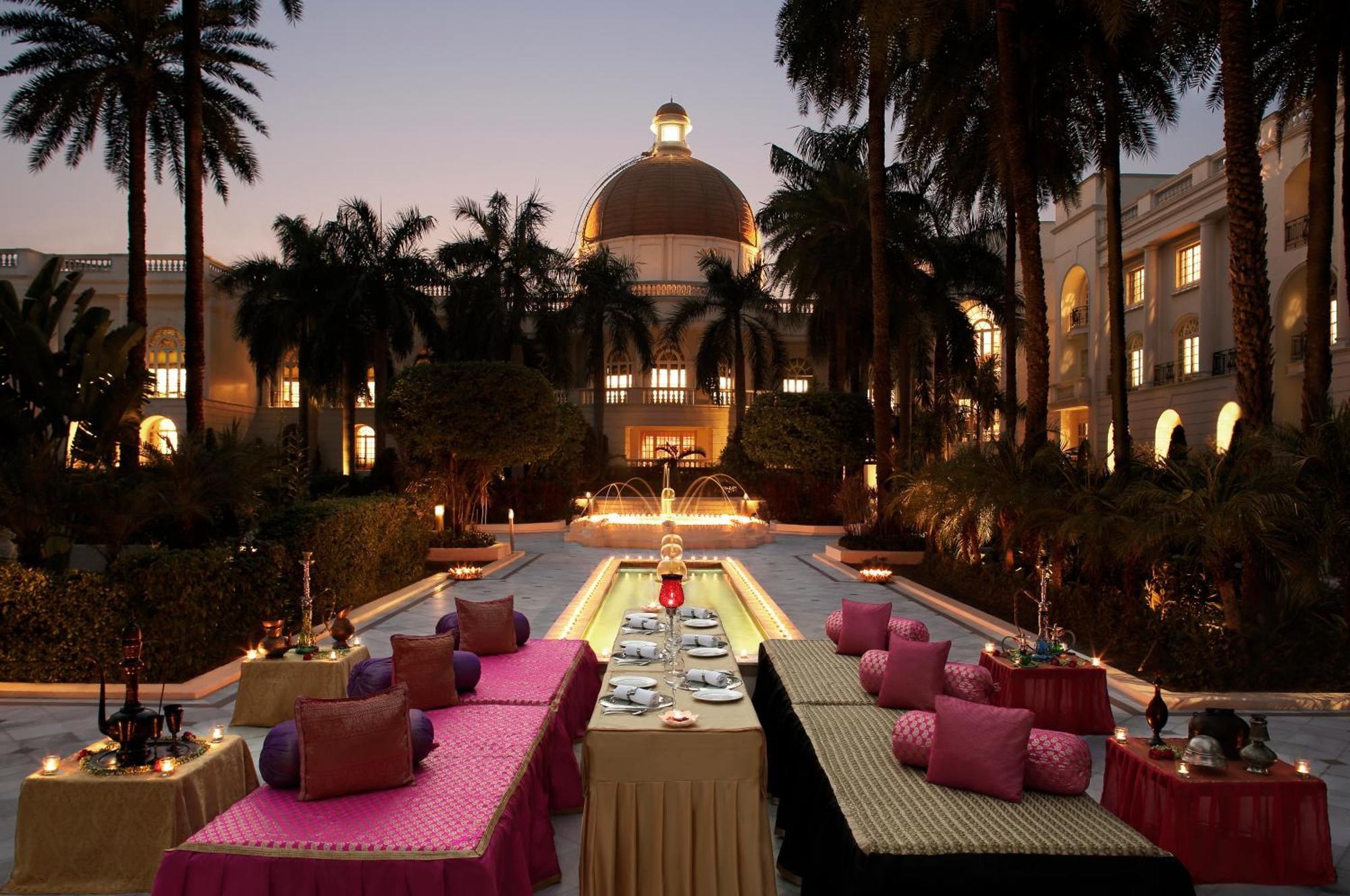 Taj Mahal Lucknow Hotell Eksteriør bilde
