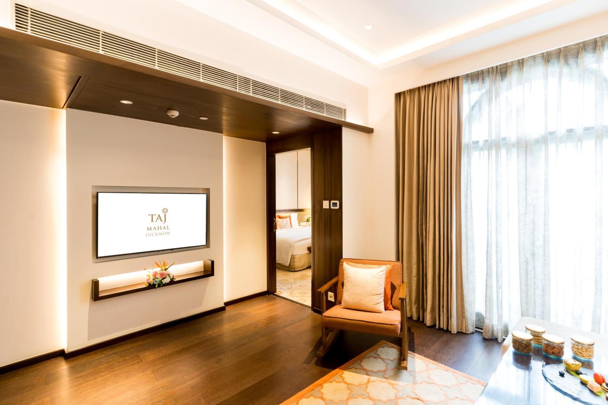Taj Mahal Lucknow Hotell Rom bilde