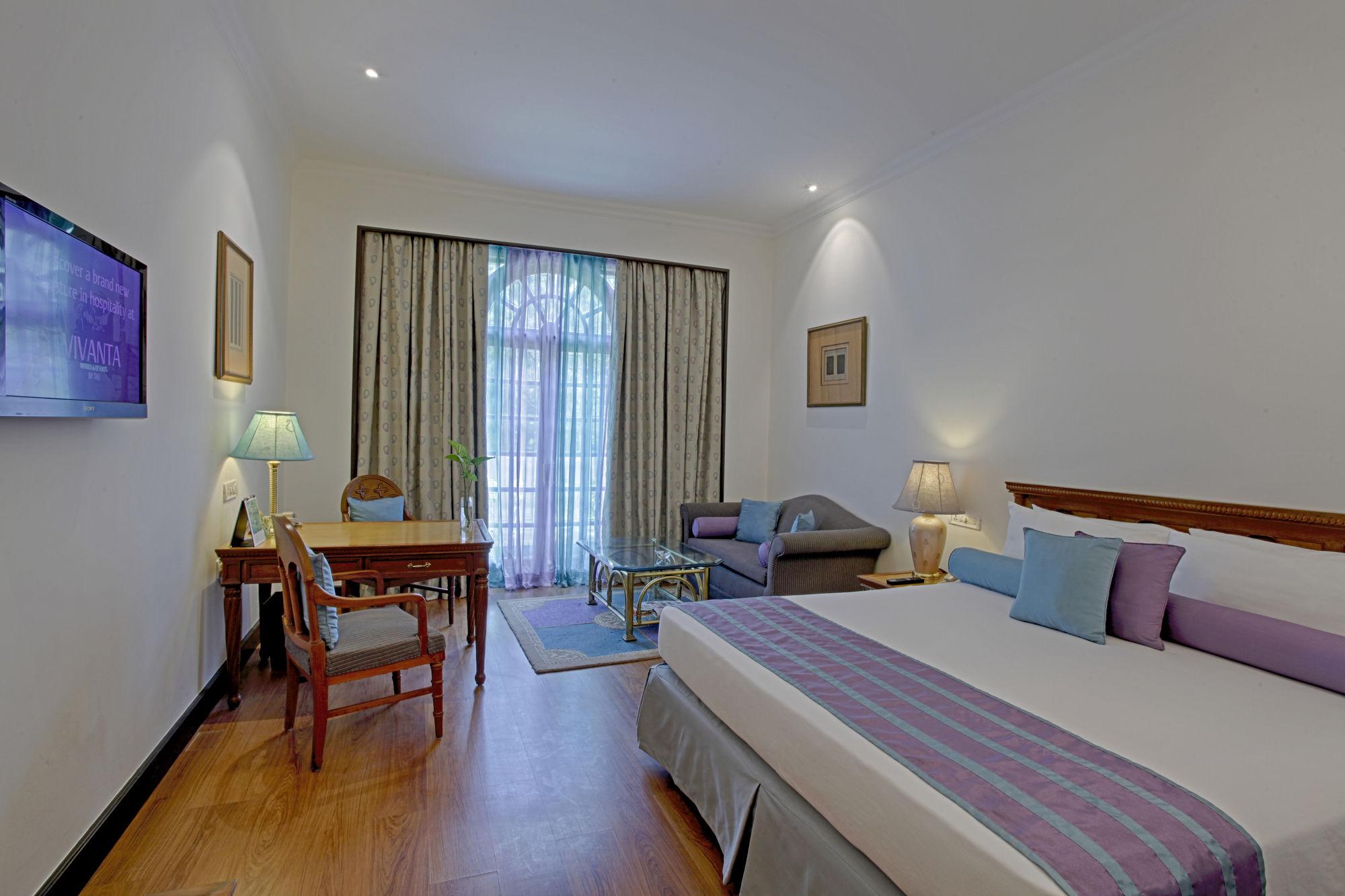 Taj Mahal Lucknow Hotell Eksteriør bilde