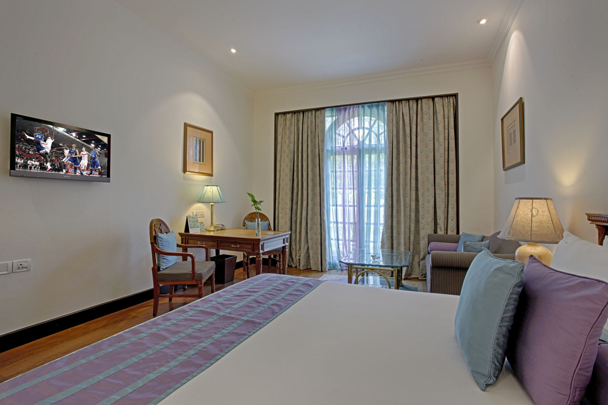 Taj Mahal Lucknow Hotell Eksteriør bilde