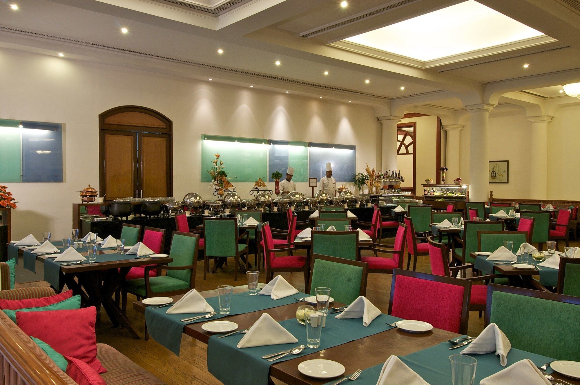 Taj Mahal Lucknow Hotell Eksteriør bilde